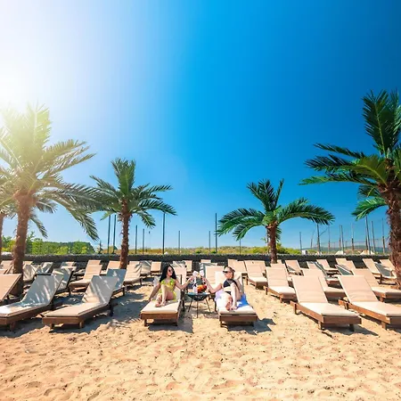 Palms Hotel 4*