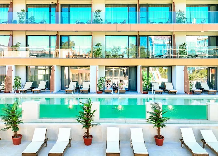 Palms Kiten (Burgas)